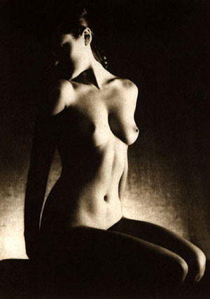 300px x 427px - Picture Gallery of Vintage Nudes / Naked Erotic Women